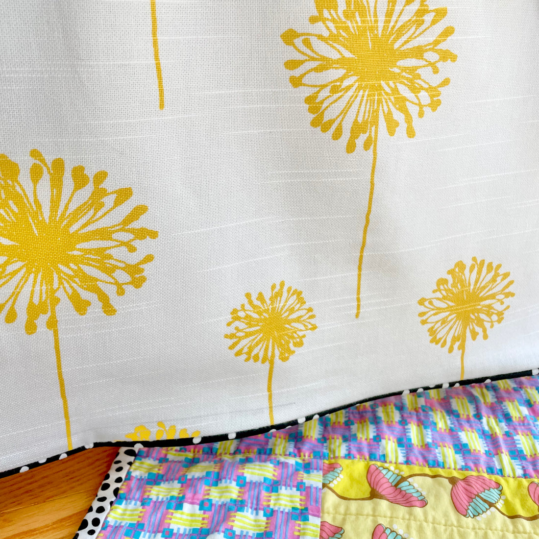 Dandelion Crib Skirt