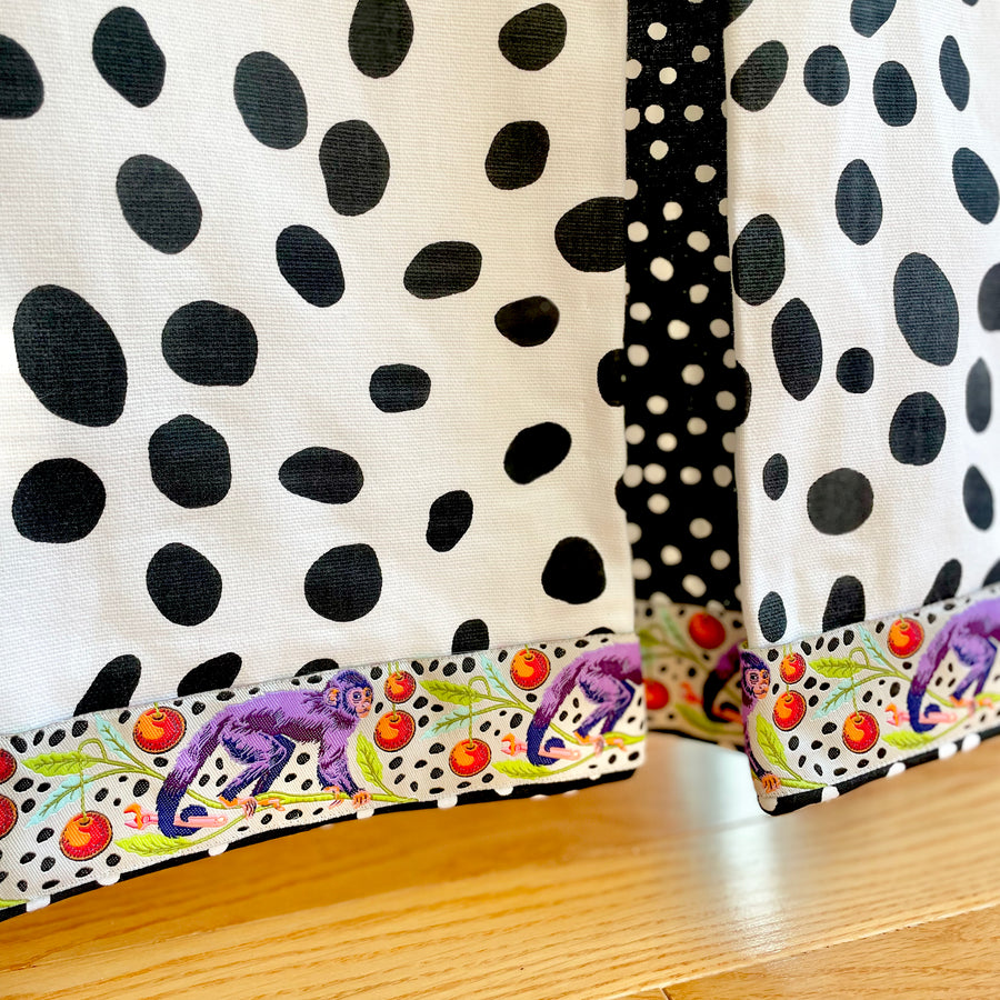 Spots Crib Skirt